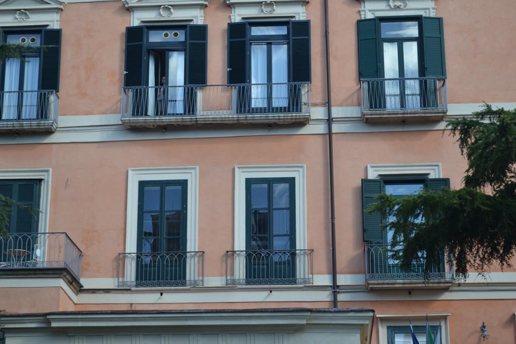 La Maison Du Paradis Salerno Exterior photo