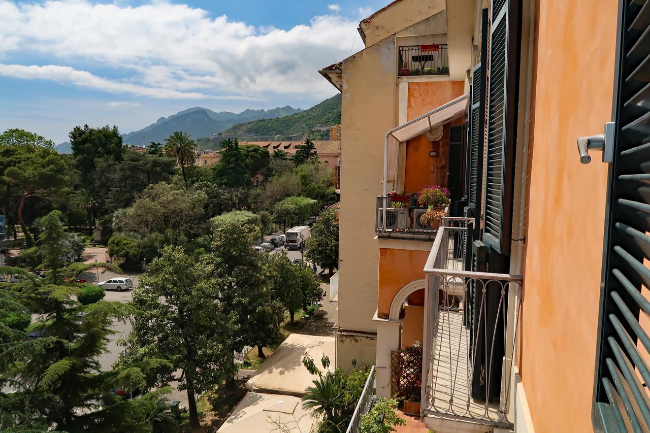 La Maison Du Paradis Salerno Exterior photo